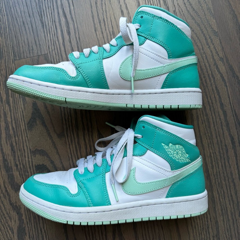 Women’s  Air Jordan 1 Mid. In washed Teal. Size 8.5 - Picture 6 of 11